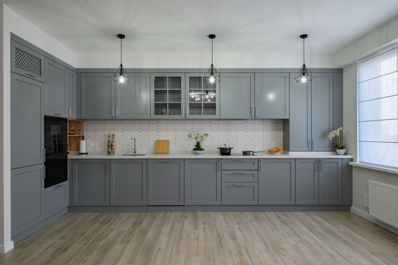 Cabinet Glazing Service in Muncie, IN